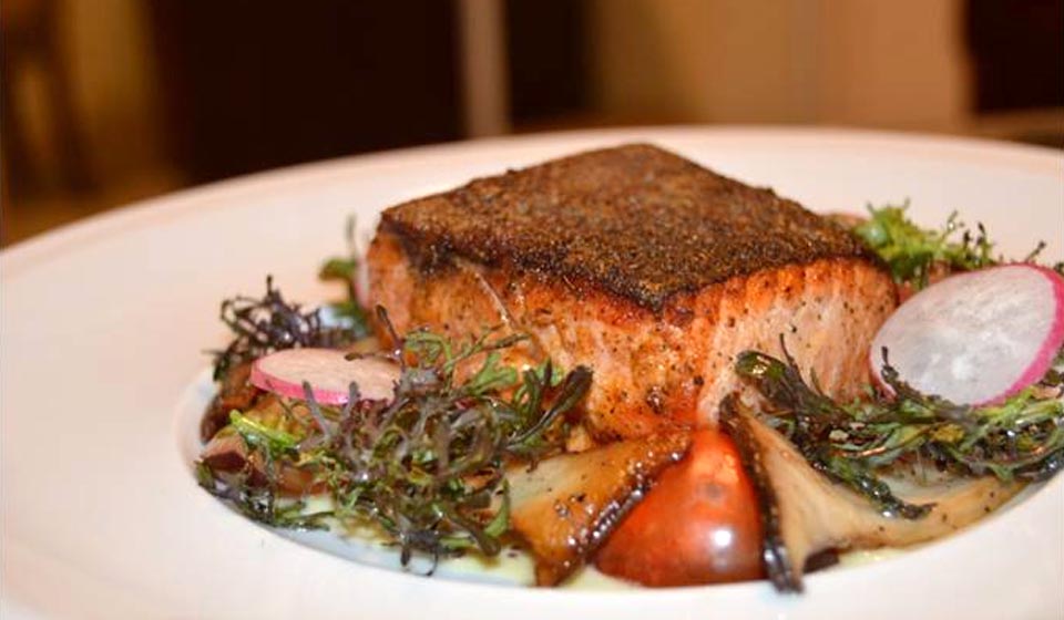 CREOLE LA – King Salmon with a mustard cream